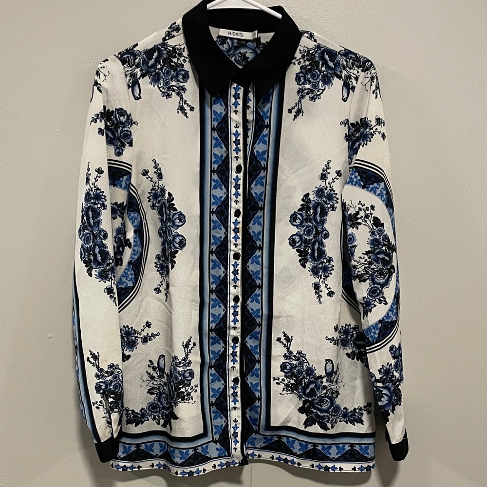Ricki’s Blue Floral Button Front Blouse Women Size 10 Office Career Top